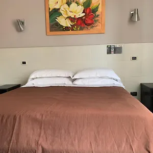 Residenza Cernaia Guest house Rome