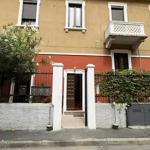Emilia Bed & Breakfast Milan
